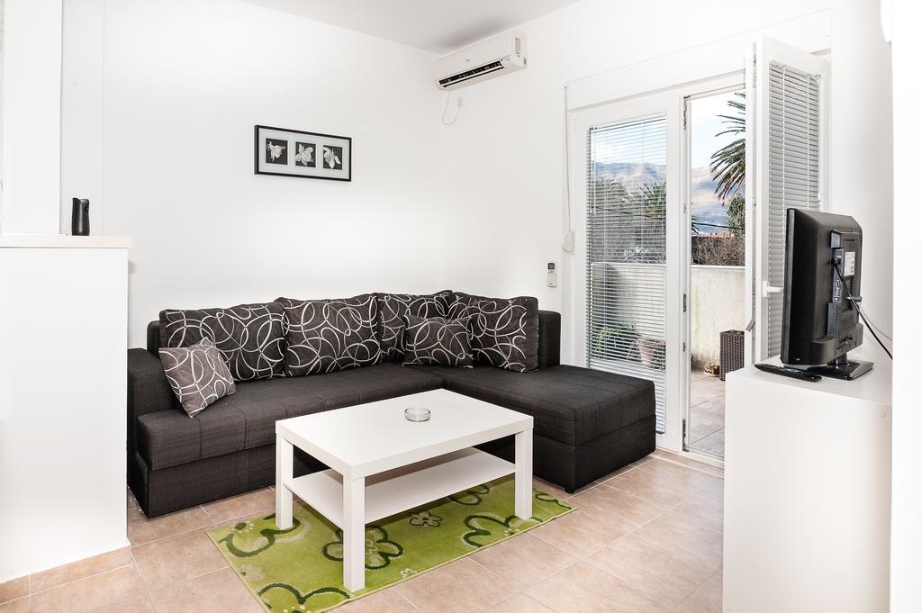 Apartments Pean Tivat Ruang foto