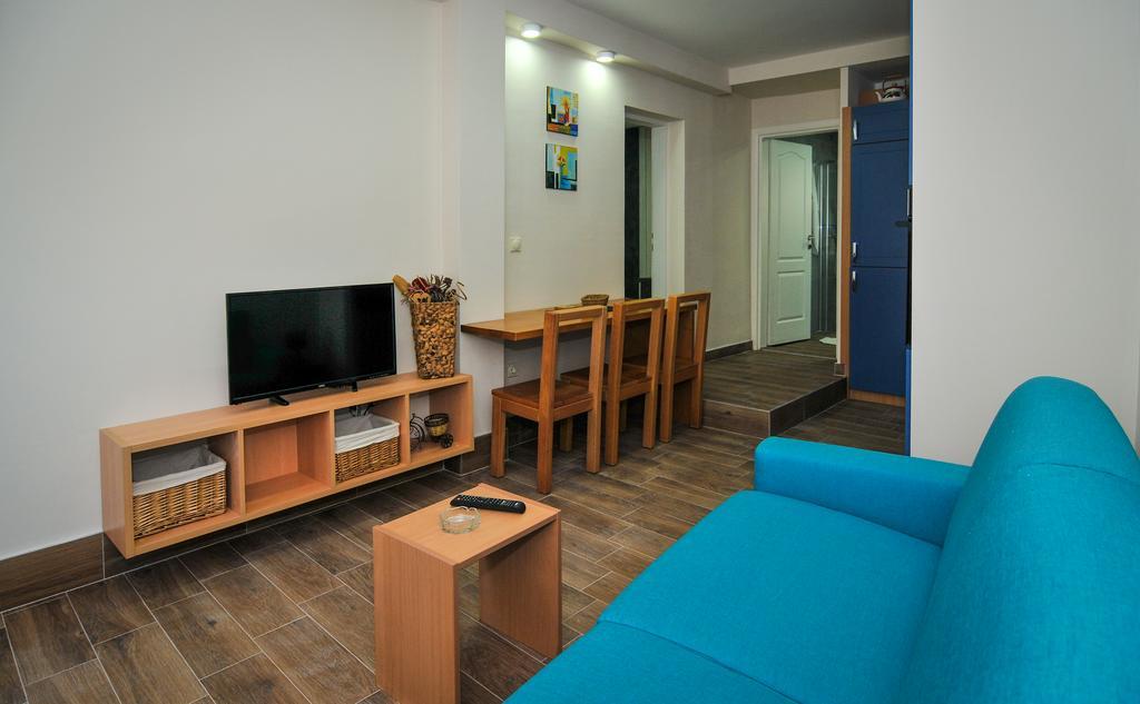 Apartments Pean Tivat Bagian luar foto