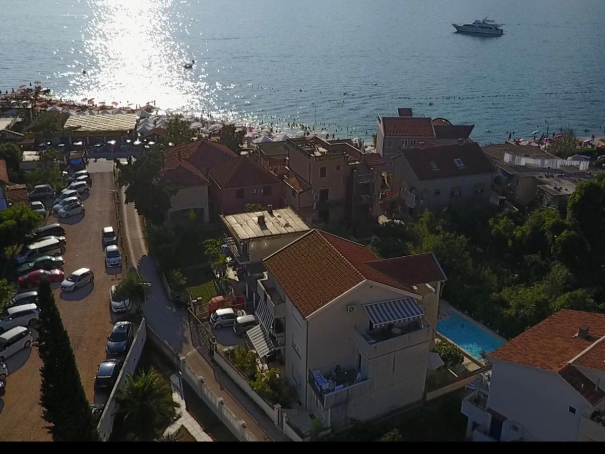 Apartments Pean Tivat Bagian luar foto